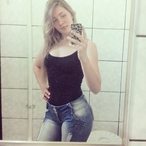 Profil de Yannicke, 49 ans, Rencontre Mature à Saint-Narcisse-de-Beaurivage