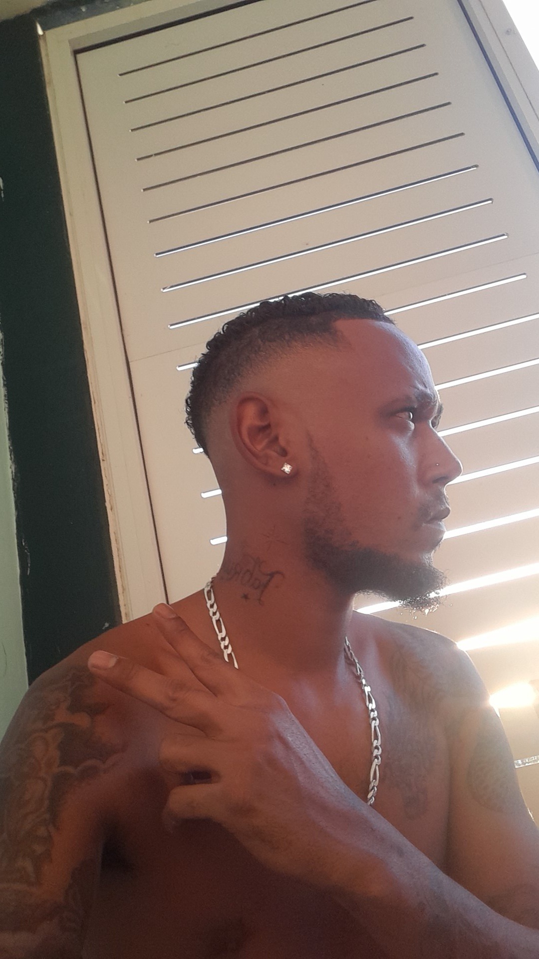 Profil de Kryss, 30 ans, Rencontre Mature à Czar