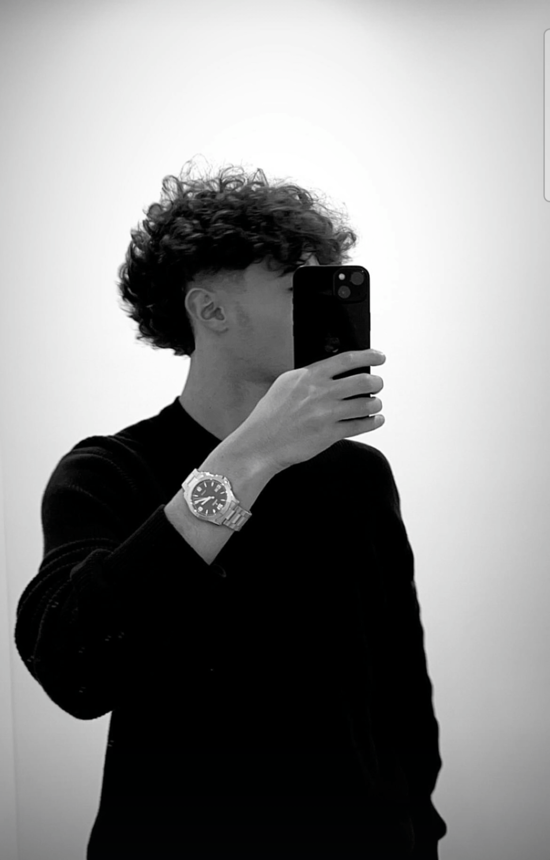 Profil de Yonel, 18 ans, Rencontre Mature à Saint-François-de-l'Île-d'Orléans