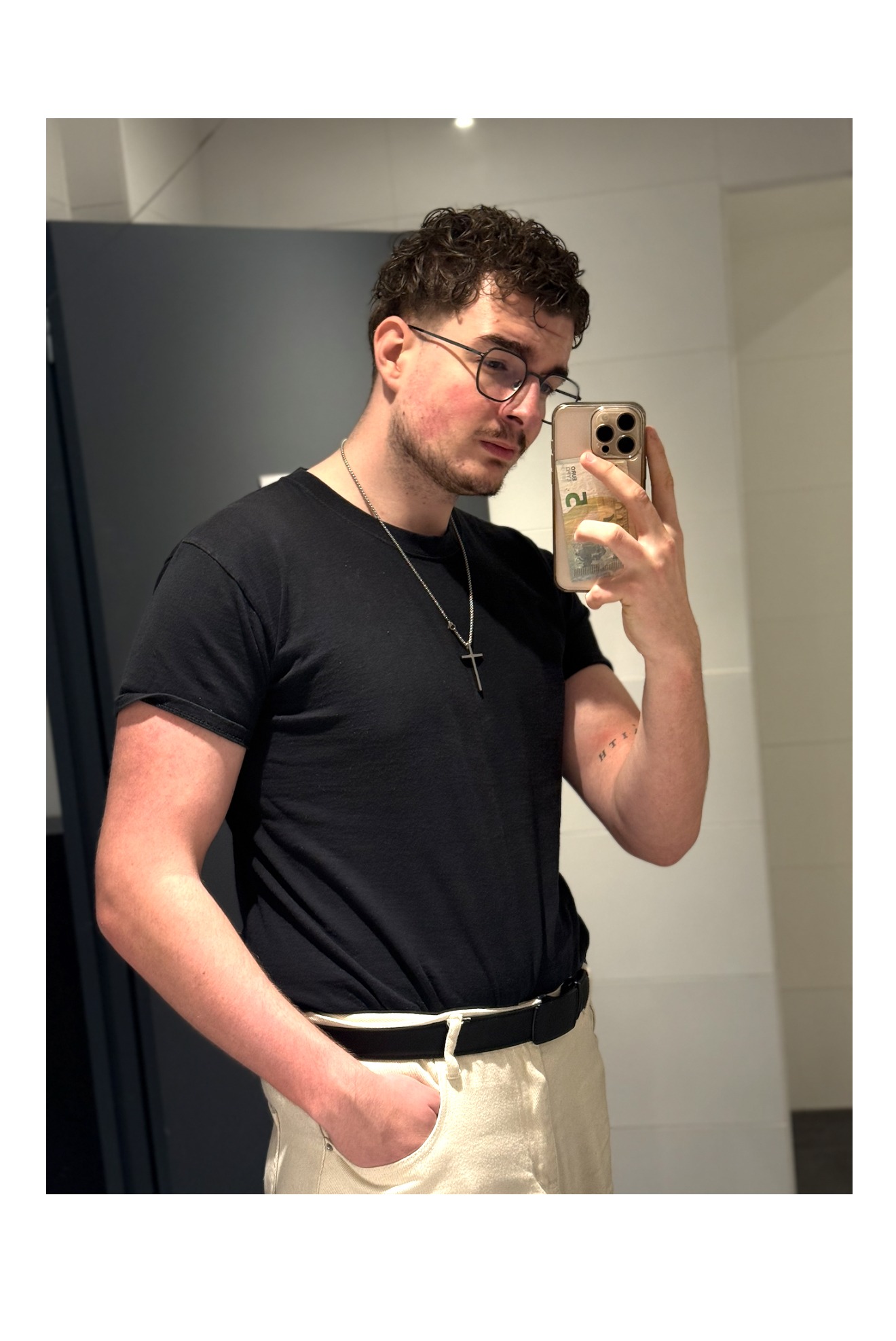 Profil de Simballa, 22 ans, Rencontre Mature à Chambord