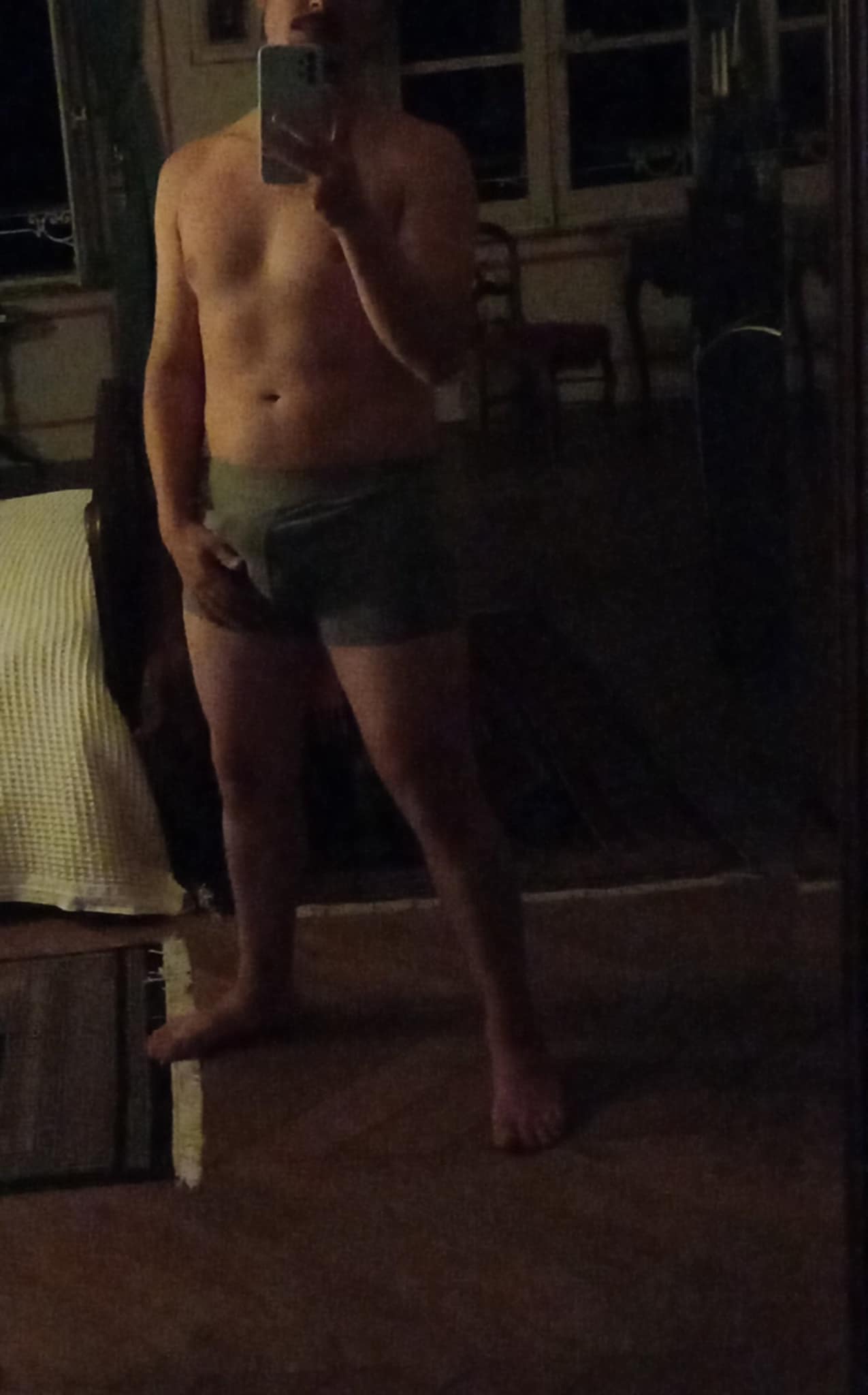 Profil de Yuri, 27 ans, Rencontre Mature à Clark's Harbour