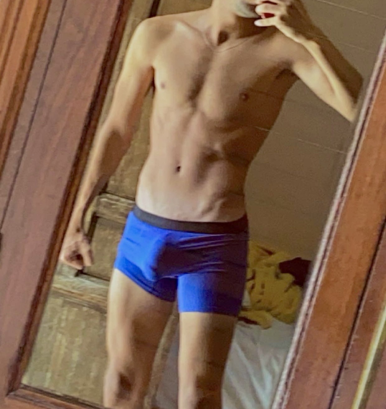 Profil de Lorens, 27 ans, Rencontre Mature à Rockhaven