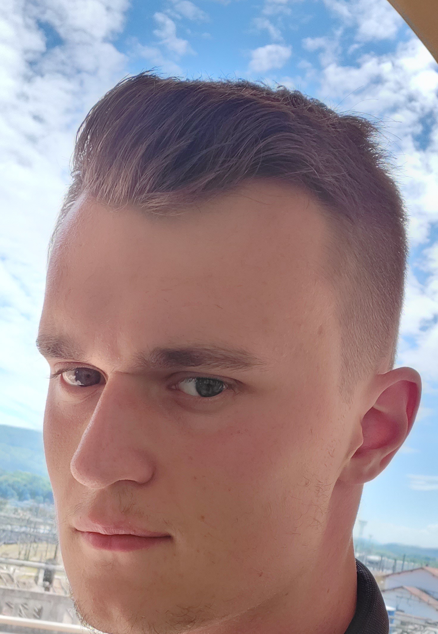 Profil de Yaakoub, 25 ans, Rencontre Mature à Portage la Prairie