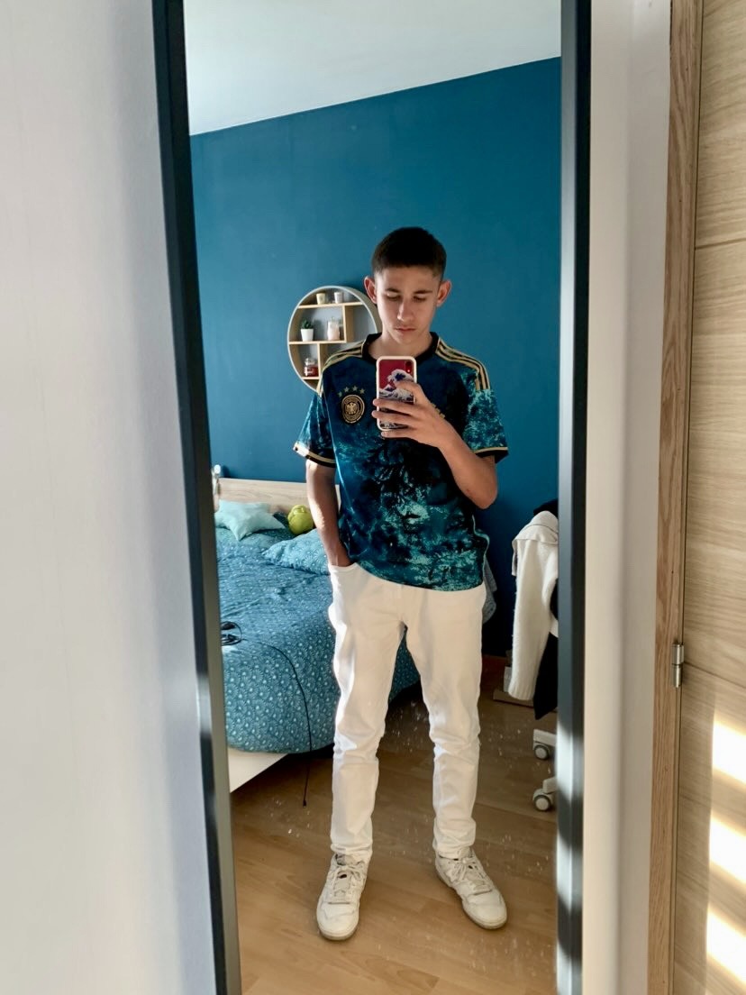 Profil de Jaid, 20 ans, Rencontre Mature à Truro