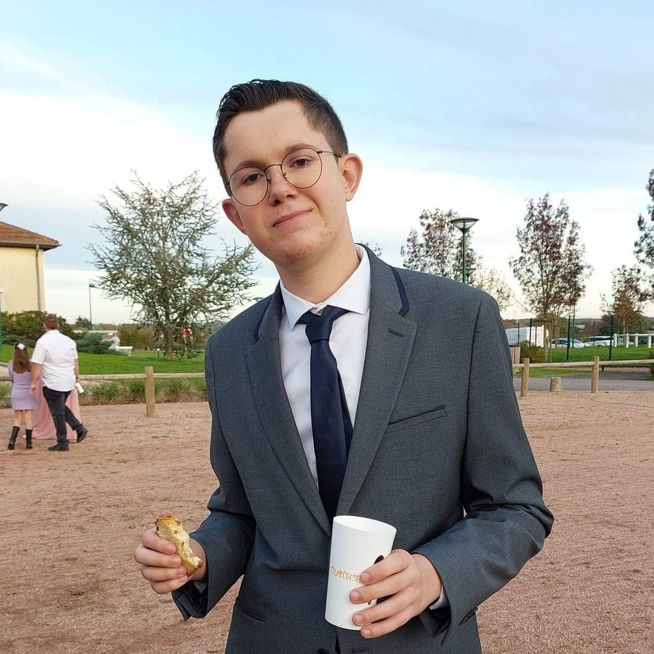 Profil de Jarold, 19 ans, Rencontre Mature à Barons