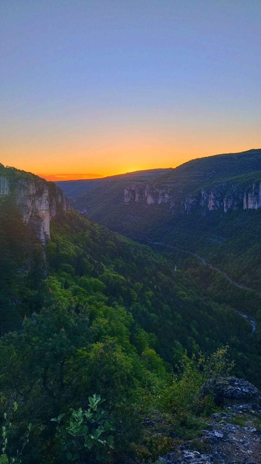 Profil de Achile, 19 ans, Rencontre Mature à Victoria