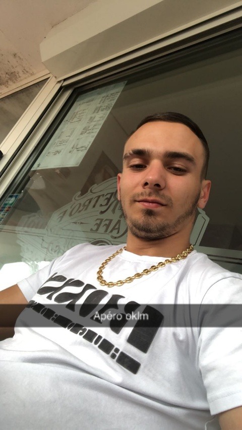 Profil de Amadeus, 28 ans, Rencontre Mature à Sainte-Félicité