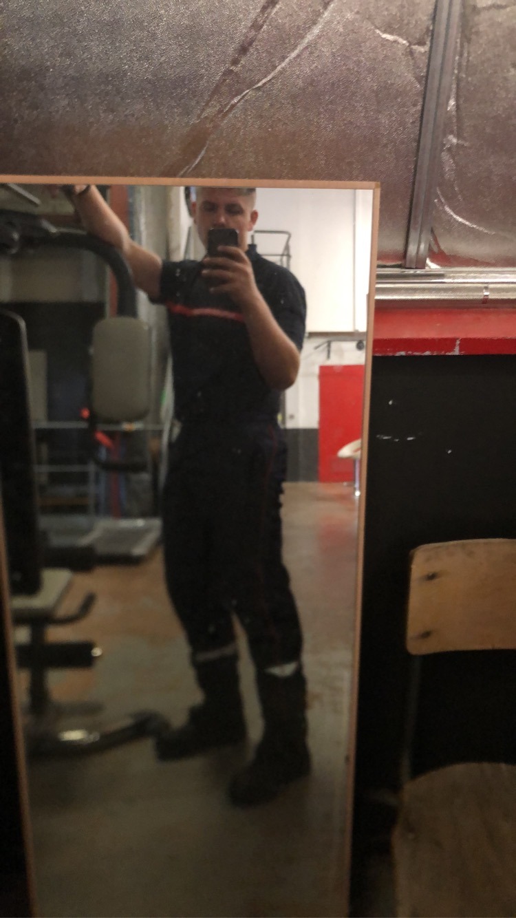 Profil de Célestin, 29 ans, Rencontre Mature à Sainte-Madeleine-de-la-Rivière-Madeleine