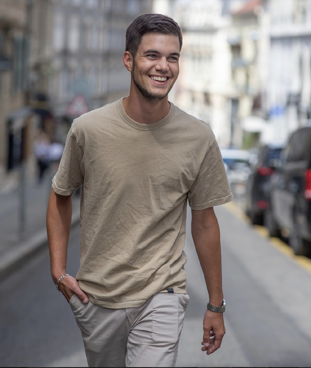 Profil de Hayoub, 23 ans, Rencontre Mature à Roddickton-Bide Arm