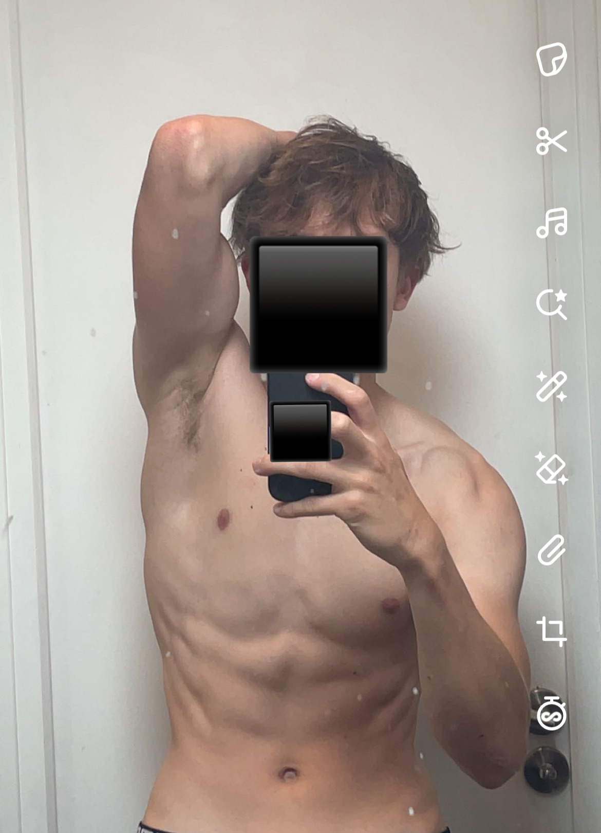 Profil de Yassin, 19 ans, Rencontre Mature à Rose Blanche-Harbour le Cou