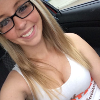 Profil de Blondie, 25 ans, Rencontre Mature à Bracken