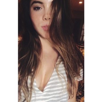 Profil de Lou-eve, 29 ans, Rencontre Mature à Port au Port West-Aguathuna-Felix Cove