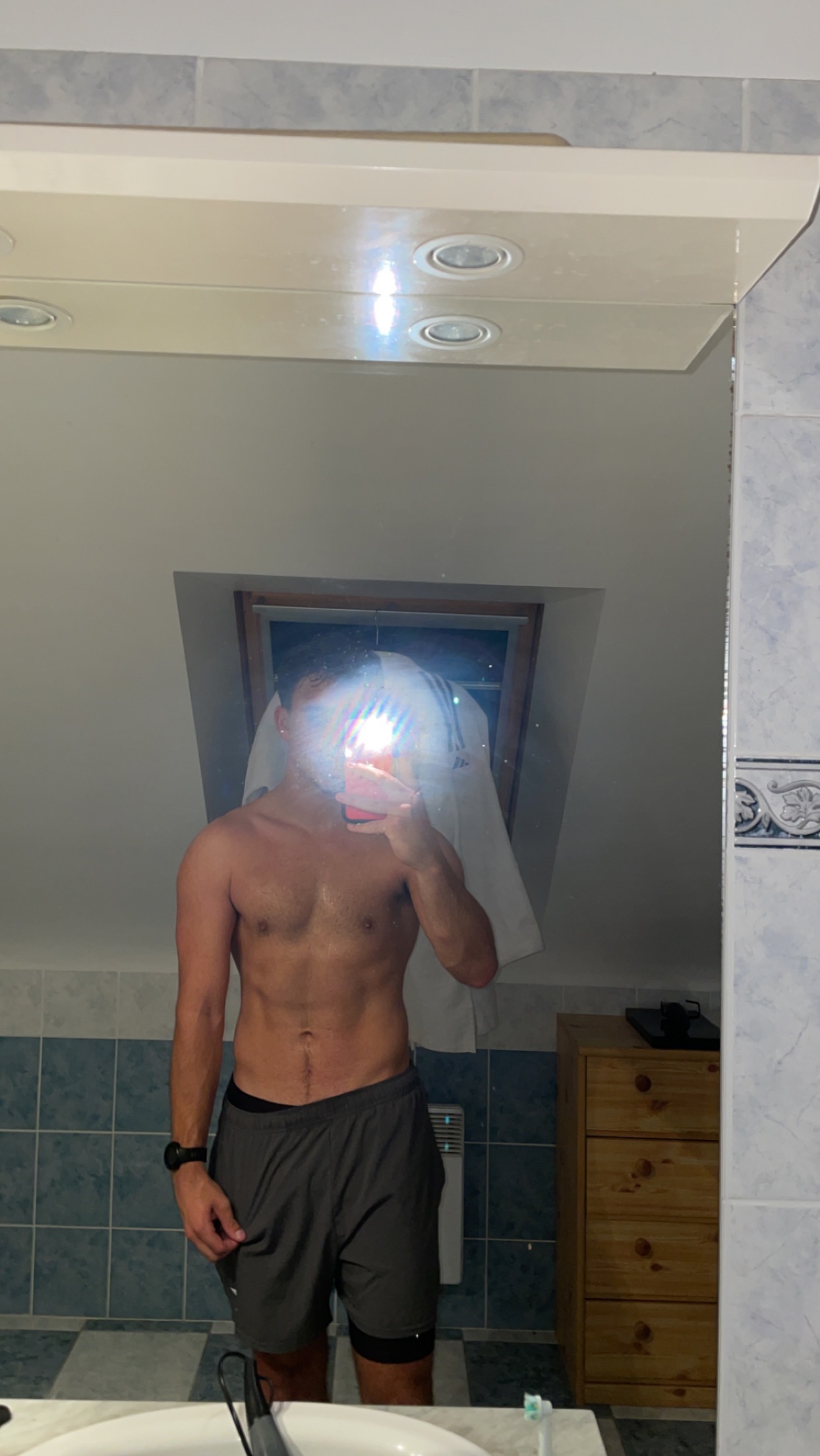 Profil de Minh, 20 ans, Rencontre Mature à Rawdon