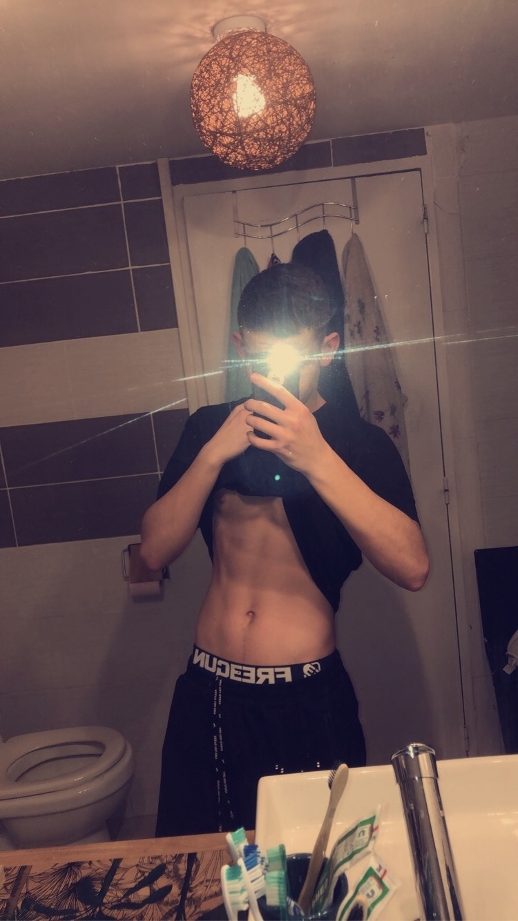 Profil de Gwendy, 19 ans, Rencontre Mature à Brooks