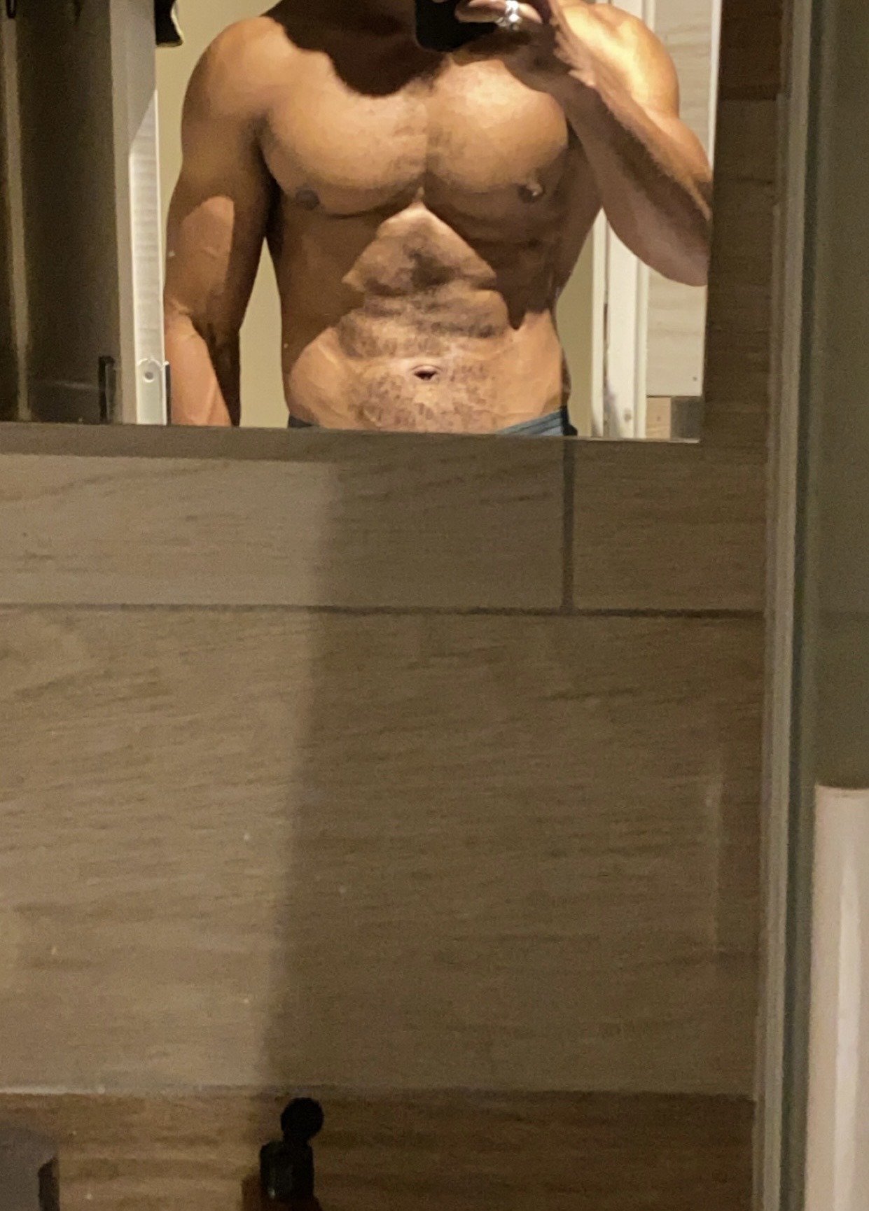 Profil de Tomas, 27 ans, Rencontre Mature à Montague