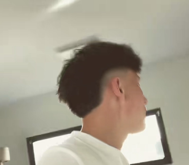 Profil de Nassym, 23 ans, Rencontre Mature à Saint-Pierre-de-la-Rivière-du-Sud