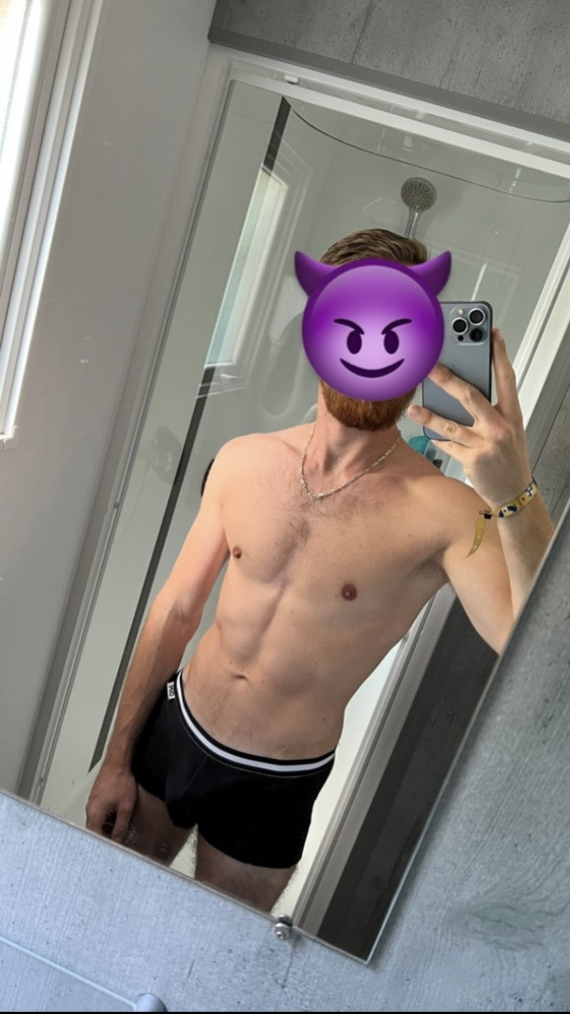 Profil de Nylan, 28 ans, Rencontre Mature à South Brook