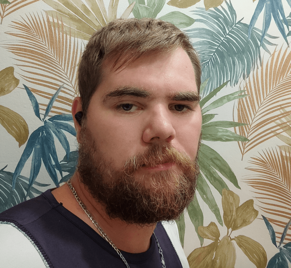 Profil de Alejandro, 32 ans, Rencontre Mature à Barons