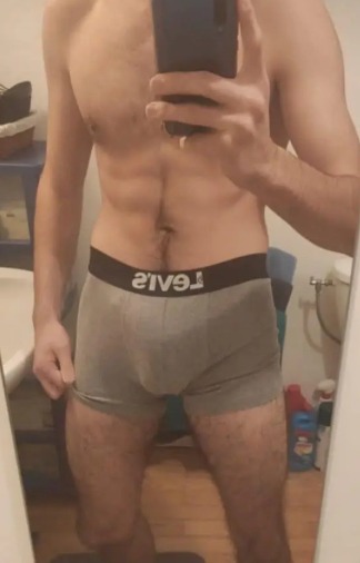 Profil de Abdallah, 33 ans, Rencontre Mature à Vaudreuil-sur-le-Lac