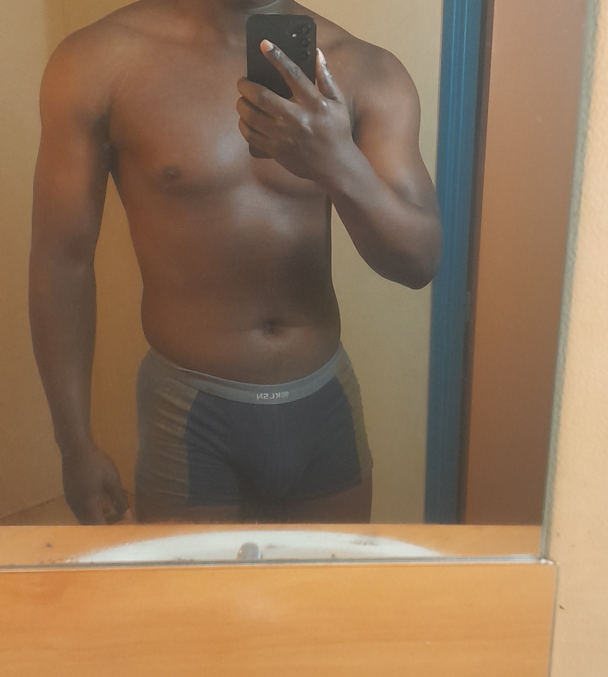 Profil de Heindy, 24 ans, Rencontre Mature à Brudenell, Lyndoch and Raglan