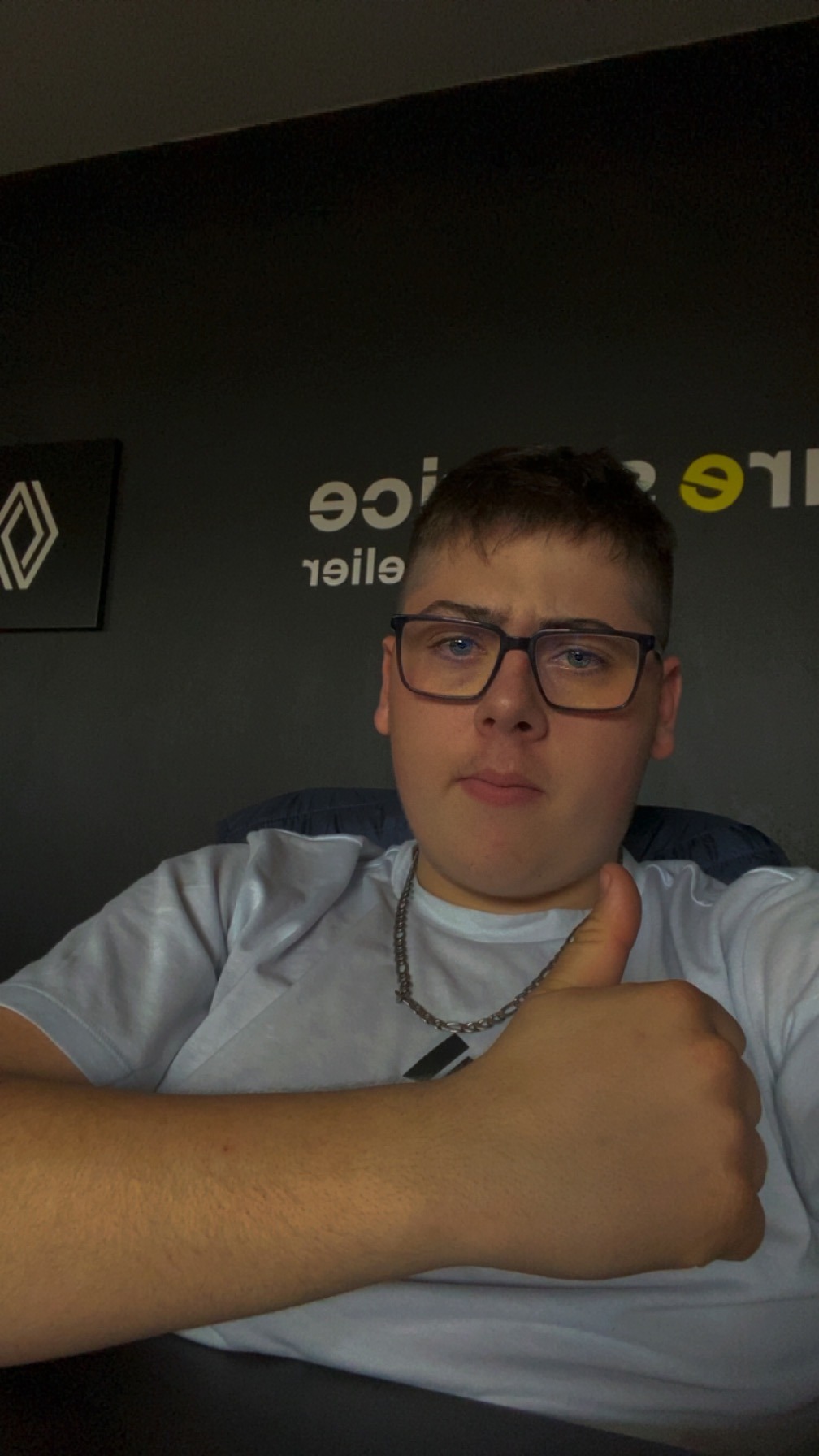 Profil de Amauri, 25 ans, Rencontre Mature à Port Blandford