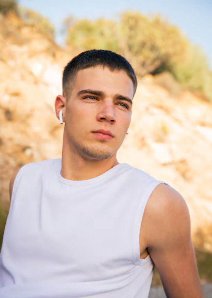 Profil de Younesse, 21 ans, Rencontre Mature à Pelham