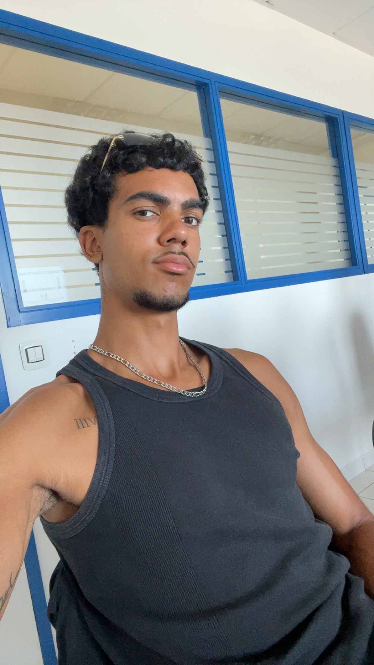 Profil de Ery, 18 ans, Rencontre Mature à Strong