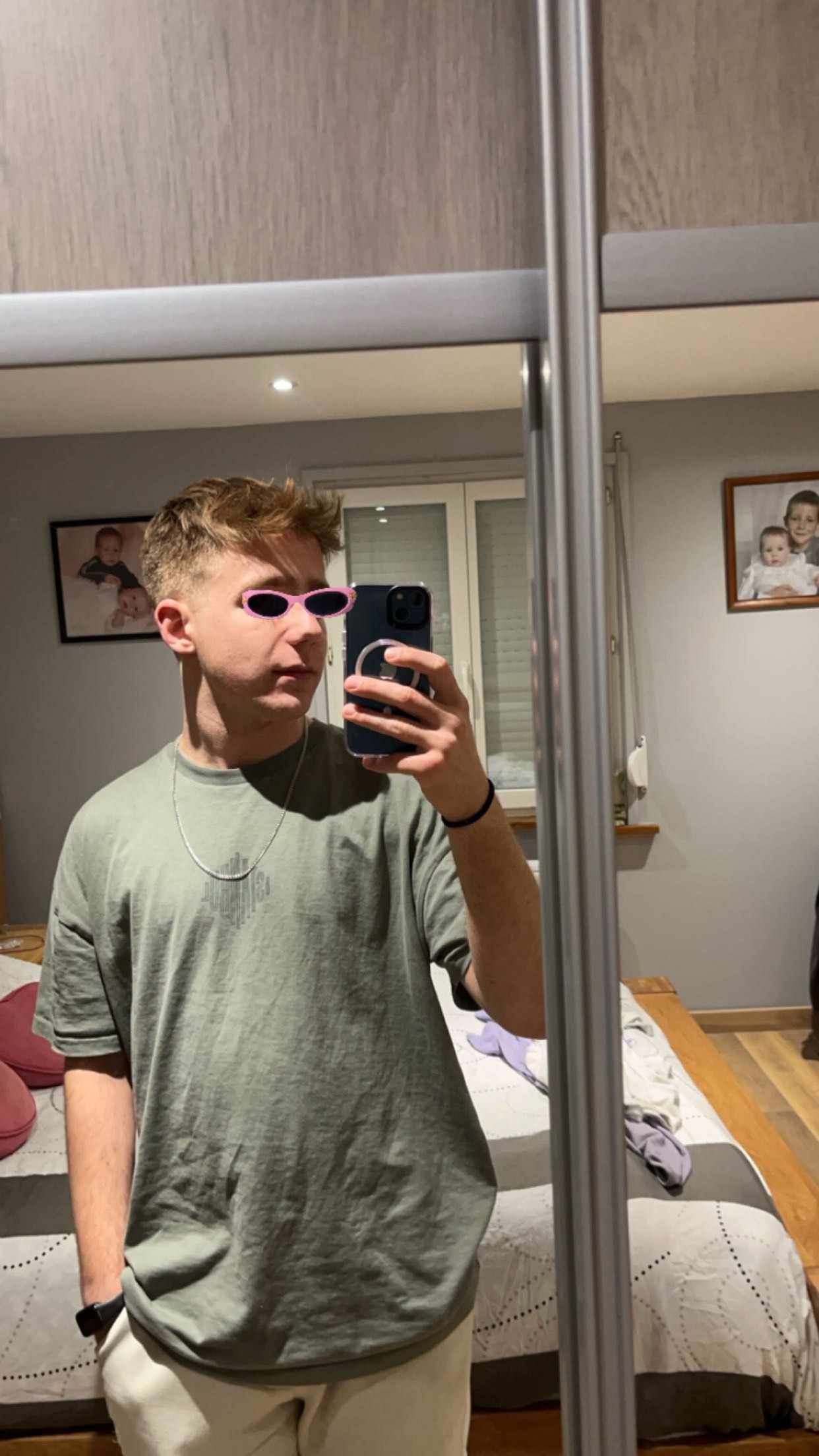 Profil de Fabricio, 18 ans, Rencontre Mature à Saint-Tite-des-Caps