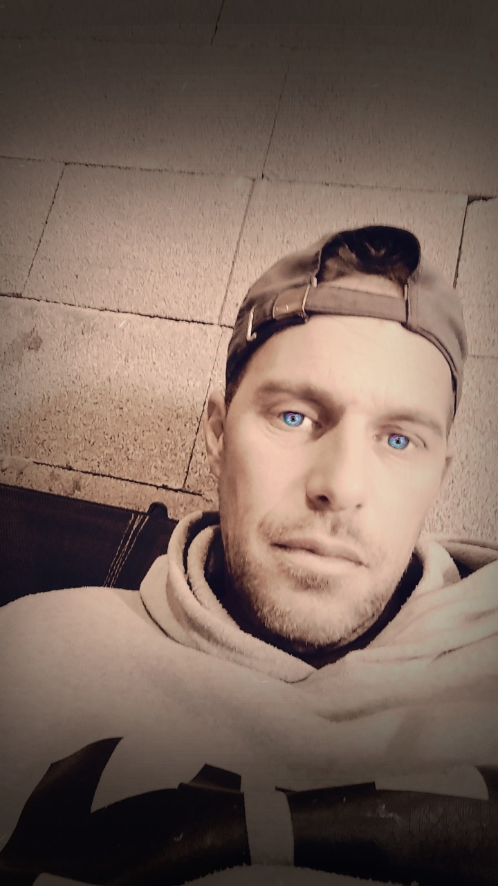 Profil de Norian, 44 ans, Rencontre Mature à Vaudreuil-sur-le-Lac